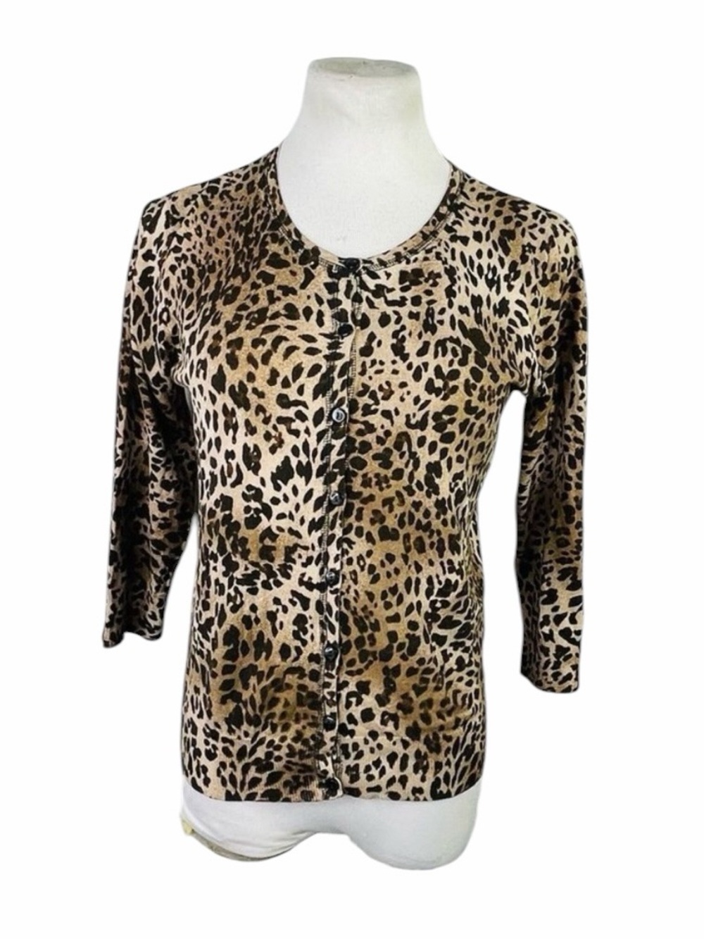 10/$25🦋 August Silk Leopard Print 3/4 Sleeve Button Front Cardigan - Size Large